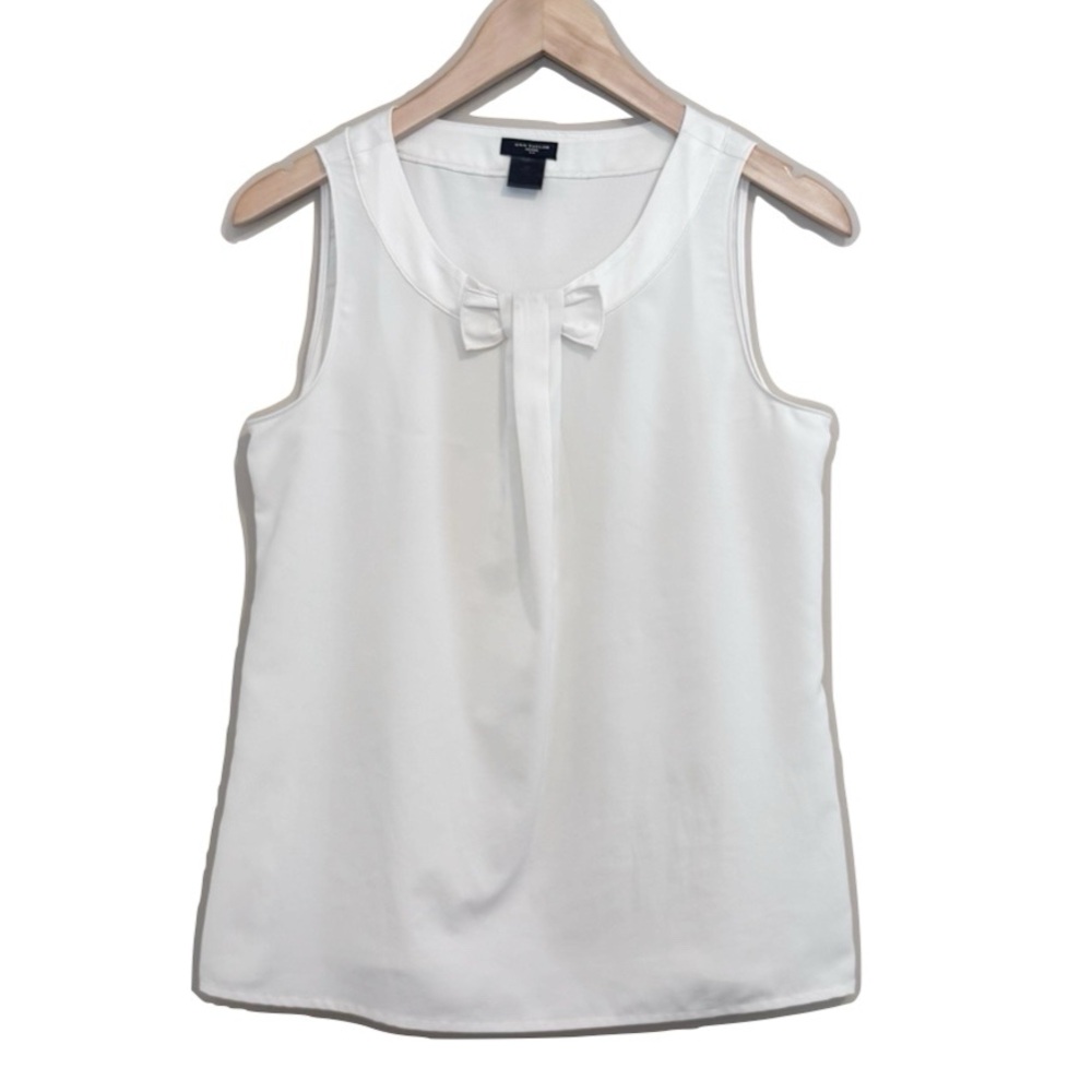 Ann Taylor 3 for 15 SALE CLEARANCE Off White Sleeveless Blouse SP Small Petite